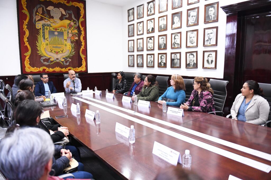 Lunes de Jornada de Audiencias Ciudadanas. Refrendamos nuestro compromiso de mantener una comunicación y un diálogo permanentes con la sociedad para mejorar nuestra ciudad. ¡Les deseamos una semana llena de éxitos! pic.twitter.com/yOwkQ5CBrB— Ricardo Ahued Bardahuil (@ahuedricardo) October 28, 2024