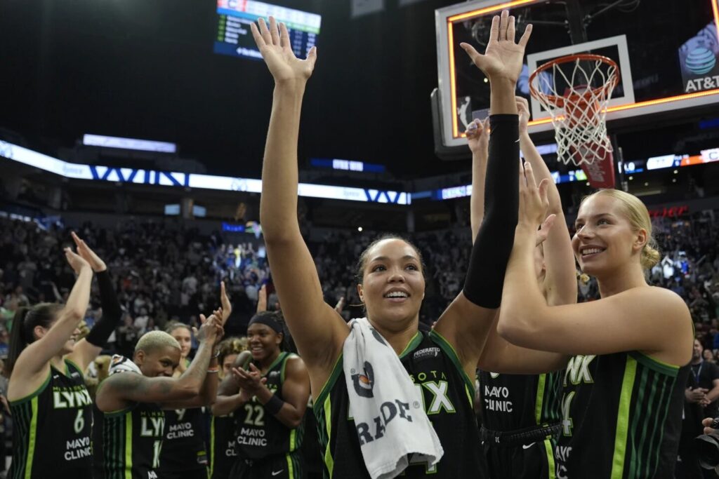 Napheesa Collier lleva a las Lynx a las Finales de la WNBA