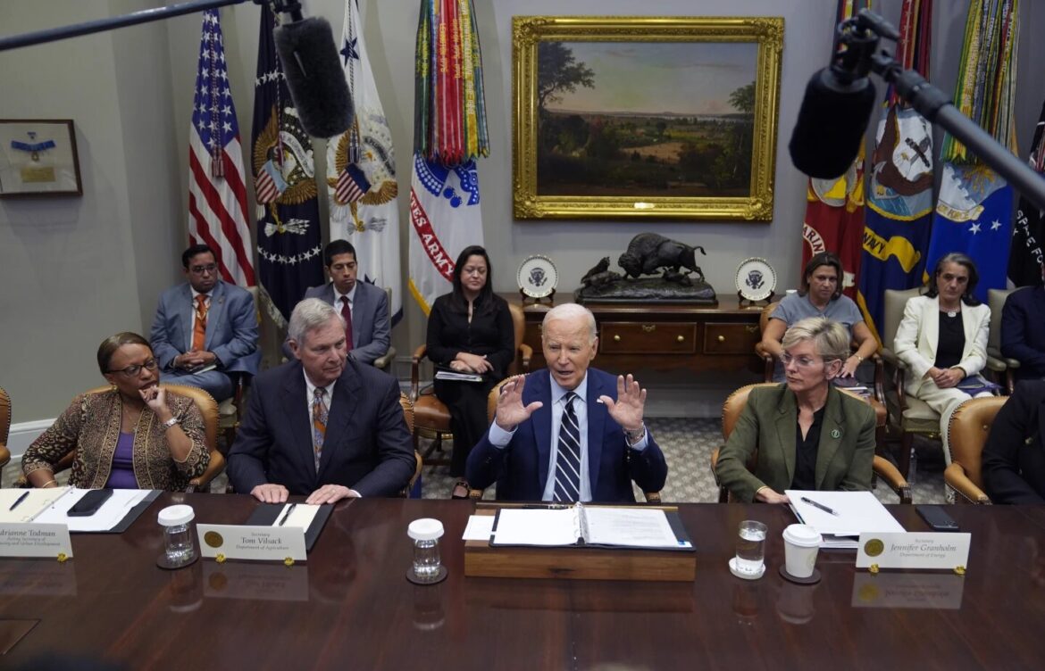 Biden: Milton podría ser ‘la peor tormenta en un siglo’