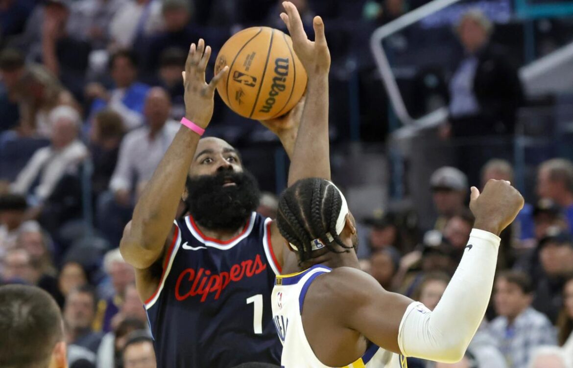 James Harden es el segundo mejor jugador de todos los tiempos en tiros triples