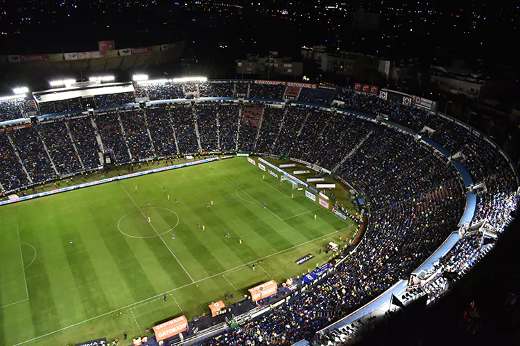 Retiran del Estadio Ciudad de los Deportes sellos de clausura; habrá Cruz Azul-Tigres