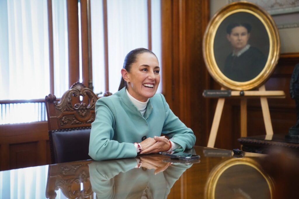 También lee:

Sheinbaum presenta al Consejo Asesor de Desarrollo Económico Regional y Relocalización

Amanalco pagaba hasta 100 mil pesos por cada acuerdo a Familia Michoacana

Alto al fuego entre Israel y Hezbolá entra en vigor en Líbano