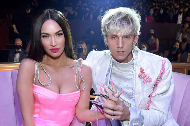 ¡Megan Fox está embarazada del rapero Machine Gun Kelly!