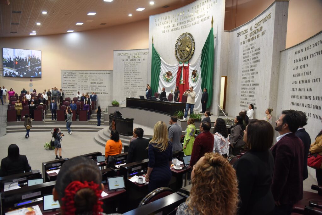 También lee: Sheinbaum rechaza presupuesto del INE para elección judicial Legionarios de Cristo: Liberan a clérigo y jóvenes tras secuestro carretero en Veracruz Estados Unidos despliega bombarderos estratégicos B-52 en Oriente Medio