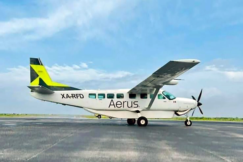 🔴#Entérate | Arriba el vuelo de Minatitlán Veracruz en vuelo inaugural de Aerus se convierte en una nueva alternativa para los usuarios.📸 Javier Chávez pic.twitter.com/4s8N8k2TqR— El Heraldo de Tabasco (@heraldodetab) November 4, 2024