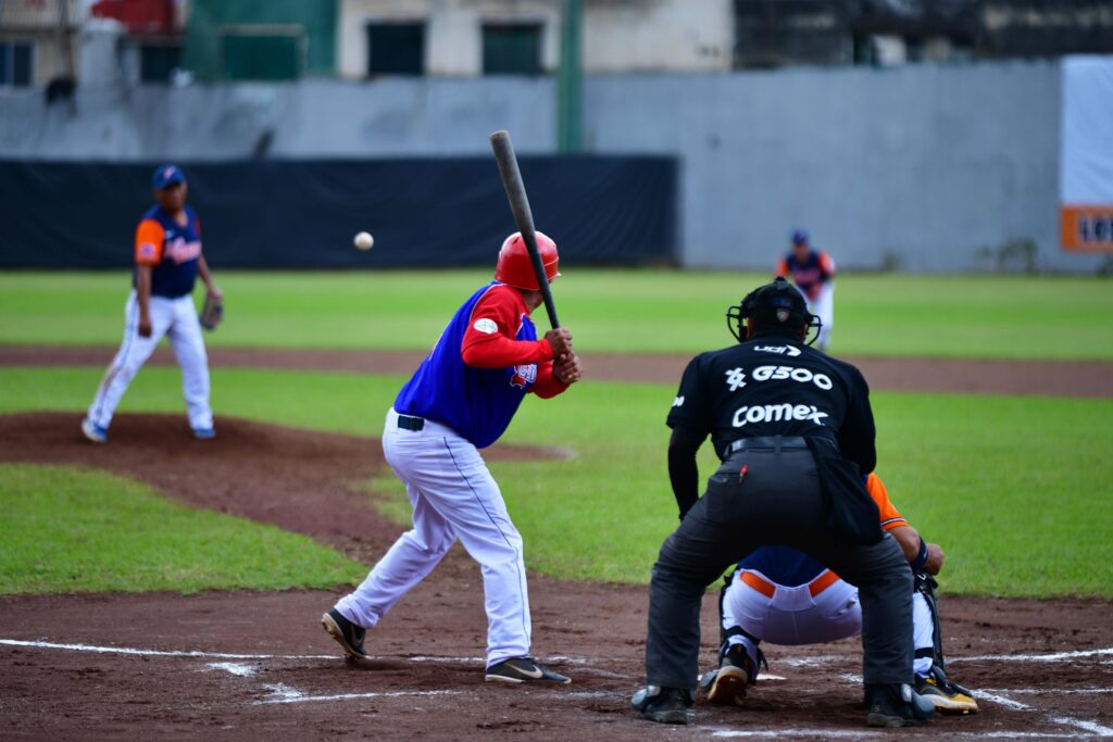 ⚾️Xalapa se prepara para el Gran Master de Beisbol 60+🧢, un torneo organizado por la Federación Mexicana de Beisbol (Femebe) y la Asociación Estatal de Beisbol de Veracruz (AEBVInauguración:🗓️ Domingo 17 de noviembre. 🕔 17:00 horas. 📍Estadio Colón. #CulturaFísicaXalapa pic.twitter.com/tA8Hb9y1jZ— Ayuntamiento de Xalapa (@AytoXalapa) November 15, 2024