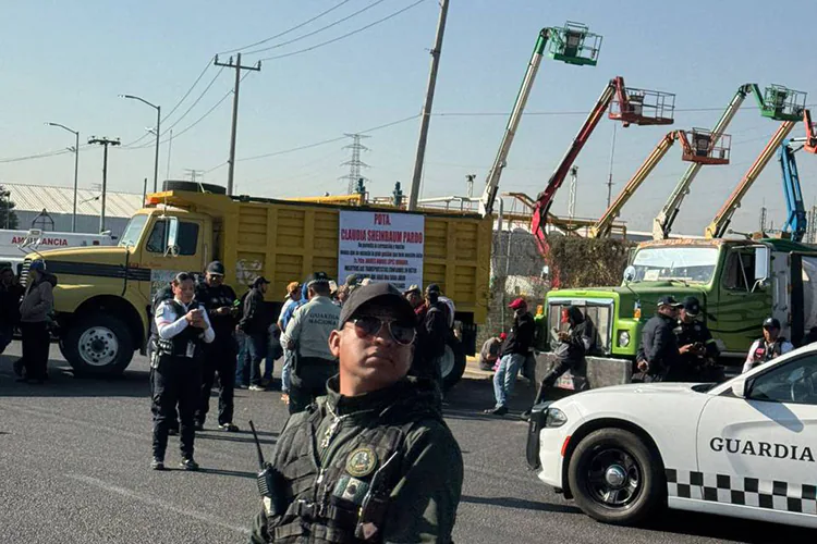 Bloqueo en caseta de Tepotzotlán, en la México-Pachuca, paraliza acceso hacia CDMX