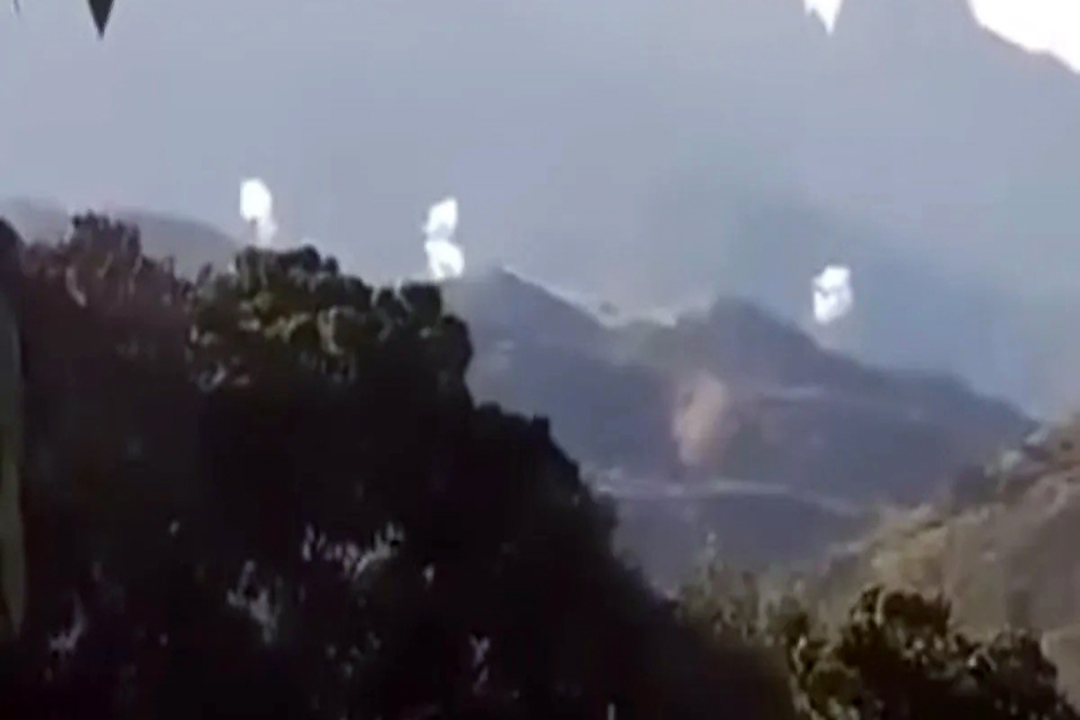 Arrojan explosivos desde avioneta en sierra de Rosario, Sinaloa