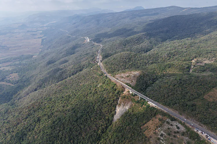 Sheinbaum inauguró la ampliación y modernización de la autopista Tuxtla Gutiérrez-San Cristóbal de las Casas