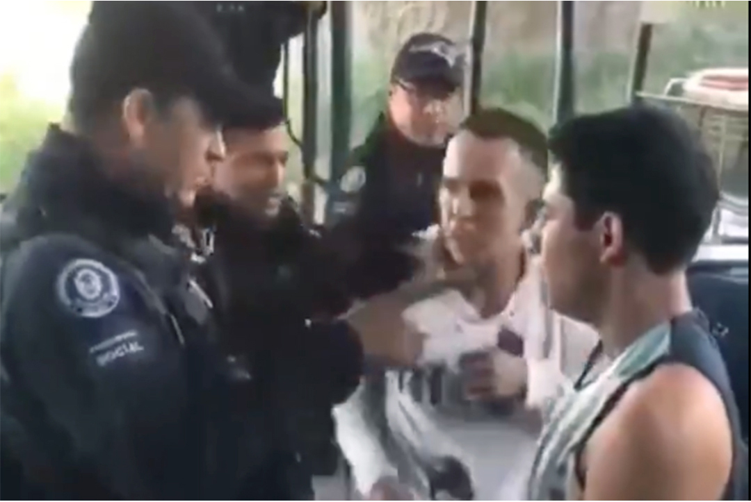 Video l Policías de Celaya violentaron a detenidos
