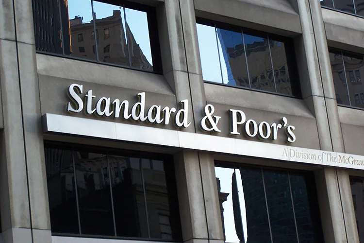 Standard and Poor’s ratifica calificación crediticia de México con perspectiva estable