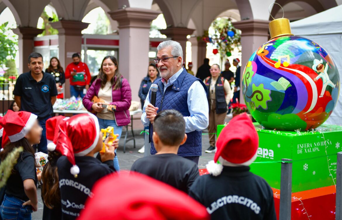 Recibe Alberto Islas a Ramas infantil y juvenil