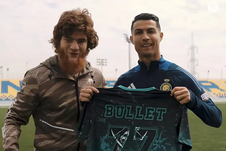 Cristiano Ronaldo y Shara Bullet, peleador del UFC, “luchan” y “se echan cascarita”