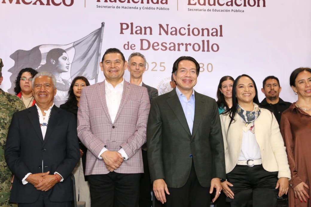 Mario Delgado y Armenta inauguran foro para el Plan Nacional de Desarrollo 2025-2030