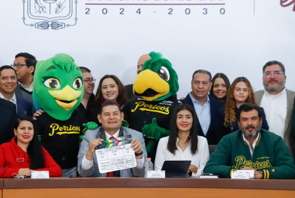 Puebla es Tierra de Campeonas y Campeones.Recibimos en la #MañaneraDePuebla📺📻📰 al equipo de béisbol @Pericos_Oficial ⚾🦜 y a los integrantes de la película “Canas al Aire”🎬🎞️.Promovemos el #Deporte y la #Cultura con base al eje de Atención a las Causas que se alinea a la… pic.twitter.com/oeksbMTQB9— Alejandro Armenta (@armentapuebla_) January 22, 2025