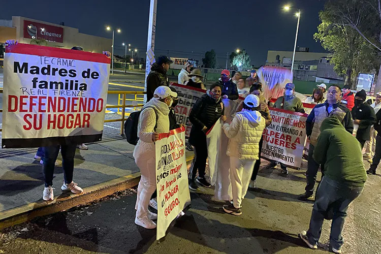 Ojo de Agua: Protestan y bloquean la autopista México-Pachuca por falta de agua y seguridad