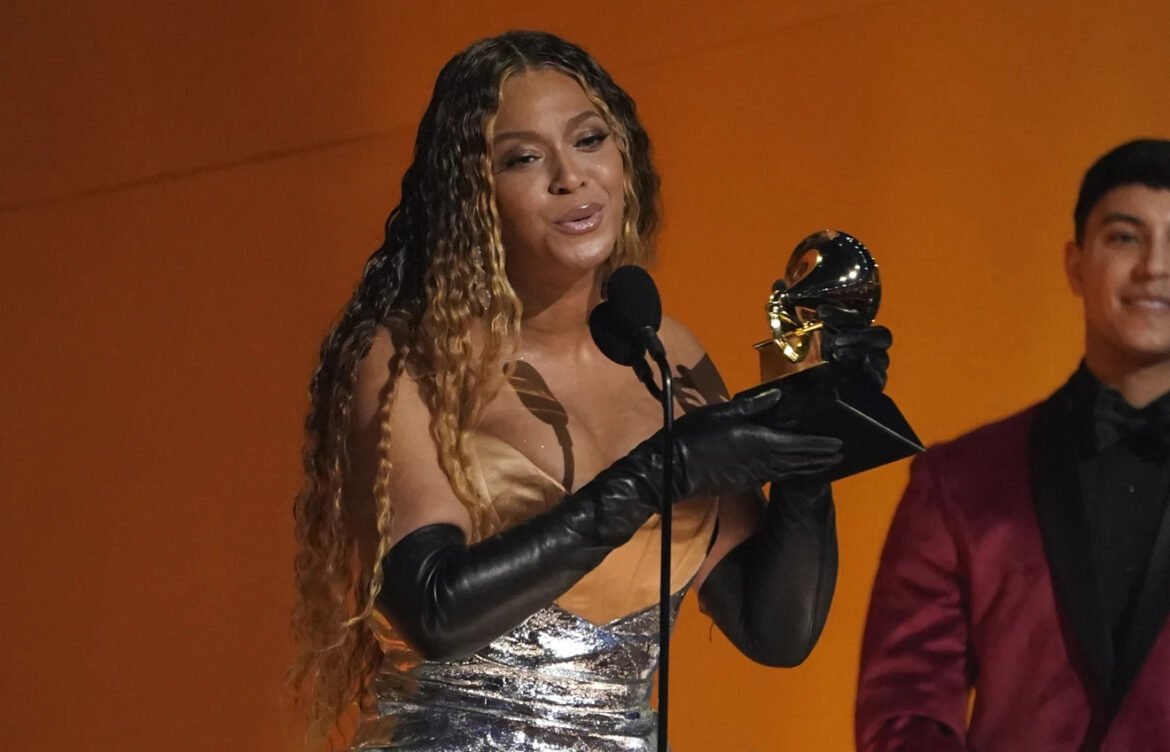 Los Grammy tenían algunas sorpresas bajo la manga