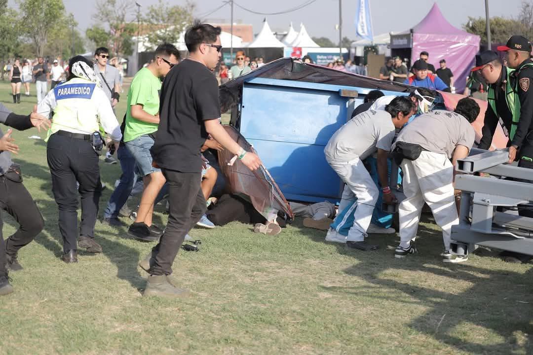 Colapso de estructura mata a dos fotógrafos y desata investigación