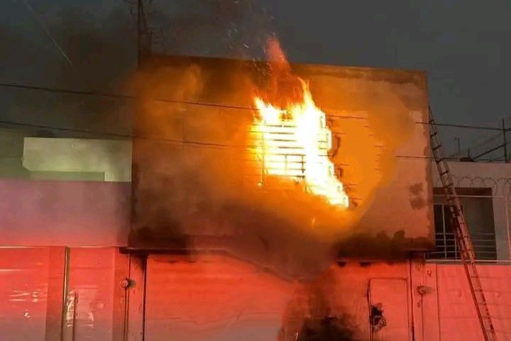 En Puebla, hombre se prende fuego en su casa para evitar anexo y muere calcinado