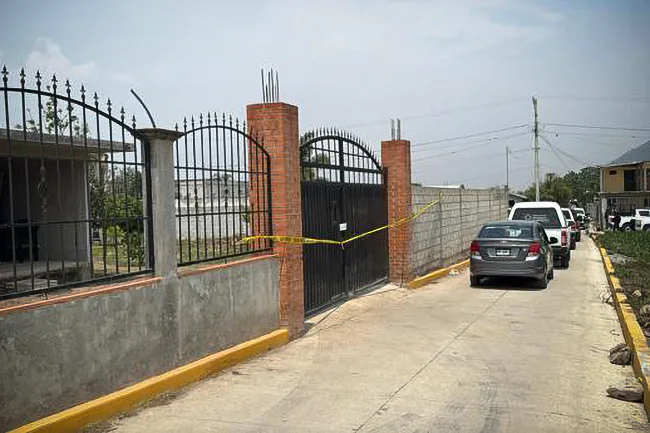 En Maltrata, Veracruz, confirman casa de seguridad vinculada a familiar del alcalde