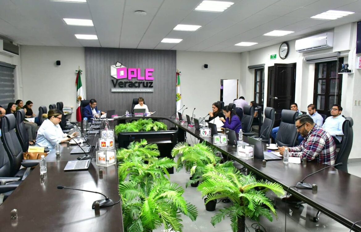 OPLE Veracruz aprueba metodología para selección de moderadores de debates electorales 2024-2025