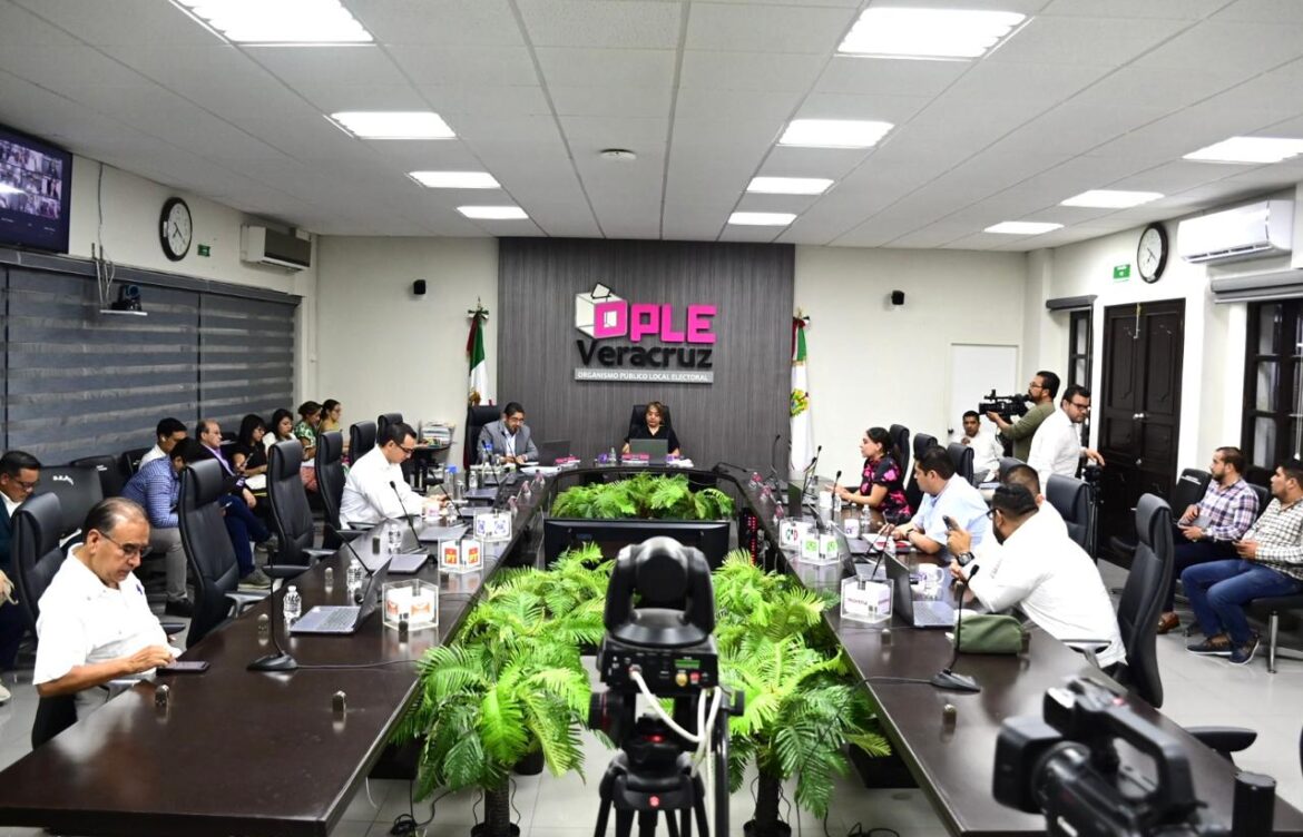 OPLE Veracruz aprueba convocatoria para debates virtuales de elecciones municipales 2025