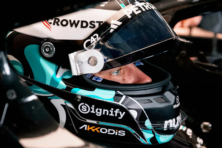 Valtteri Bottas regresa a Mercedes y prueba el W11, el F1 más veloz jamás creado | Fotos