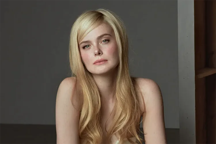 Elle Fanning será Effie Trinket en la nueva entrega de “Los juegos del hambre”