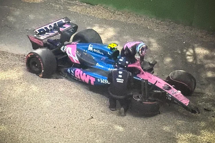 Bajan a Colapinto, “el Senna argentino”, una posición en Imola luego de su fuerte choque