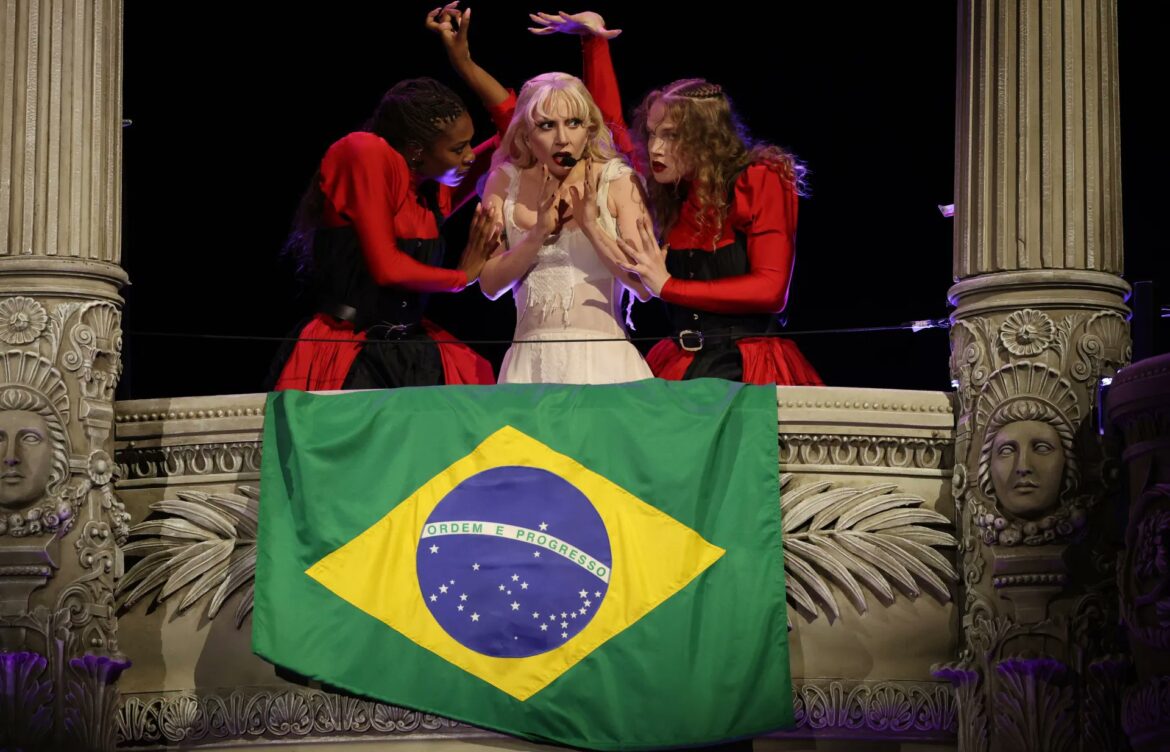 Detienen a dos por planear ataque en show de Gaga