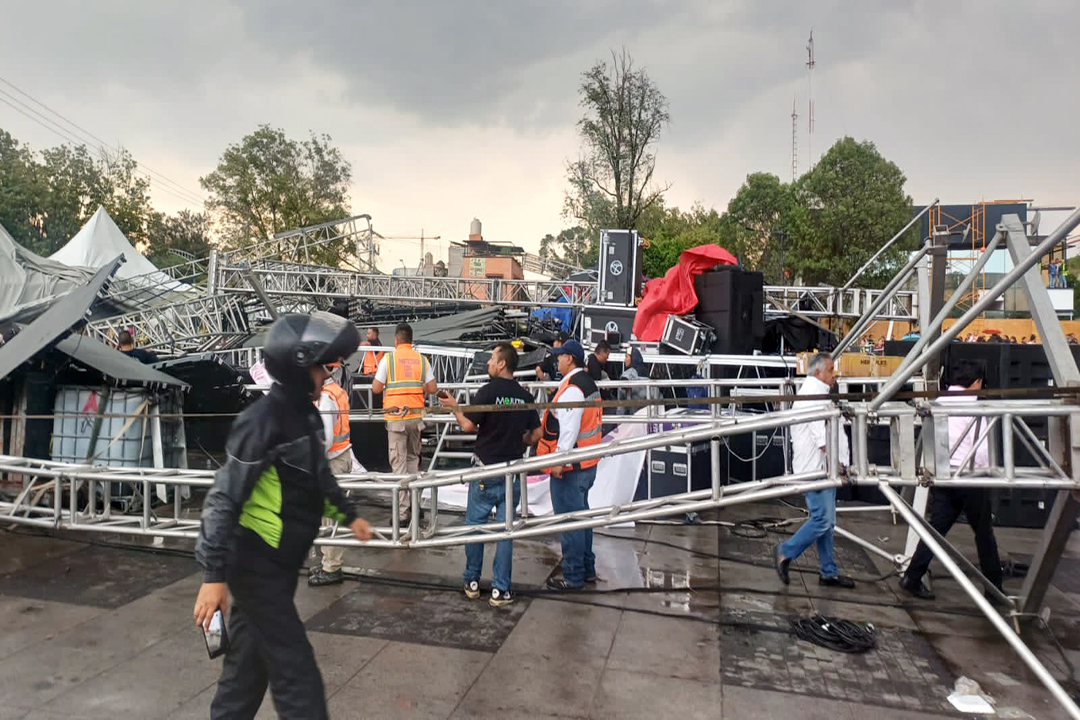 Se desploma escenario antes de show en GAM