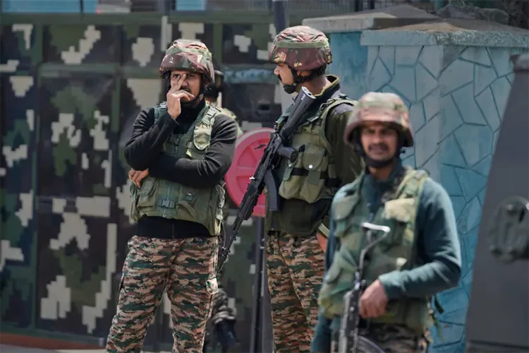 India y Pakistán violan alto al fuego con ataques en Cachemira. ¿Se viene una guerra nuclear?