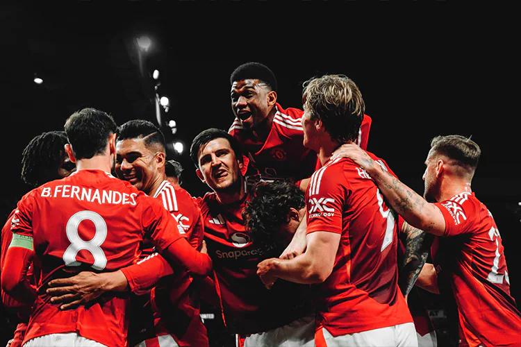 Manchester United accede a la final de Europa League tras avasallar al Athletic 7-1