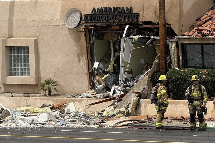 Fuerte explosión en Palm Springs deja un muerto cerca de clínica de fertilidad | Videos
