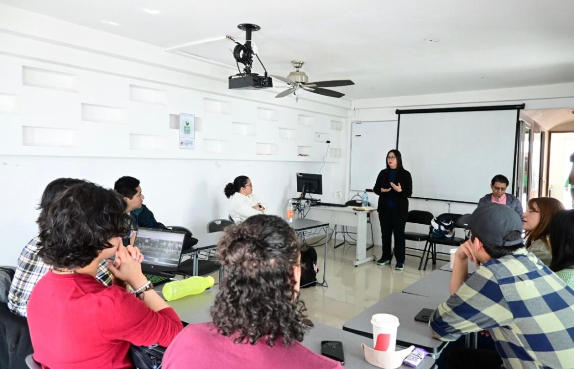 Comisión Especial de Innovación del OPLE Veracruz se reúne con estudiantes de la Maestría en Estudios de Opinión de la UV