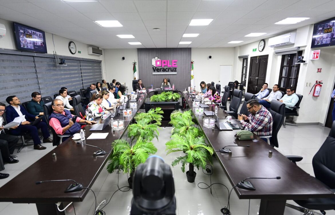 OPLE Veracruz determina fecha límite para que partidos políticos hagan sustituciones y sean consideradas en las boletas electorales del PELO 2024-2025