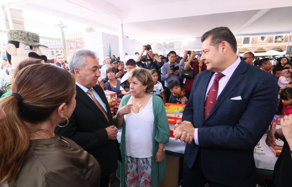 Lanzan canje de armas en Puebla