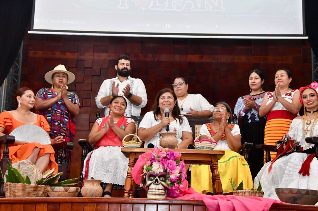¡Disfruta de Yolpaki en Veracruz!📍Del 23 al 25 de mayo, vive un encuentro único que celebra lo mejor de las culturas y regiones de nuestro estado, con música, danza, desfiles, arte y mucho más 🎊🫶.#VeracruzEstáDeModa ✨ pic.twitter.com/OPEa4xAFiB— Rocío Nahle (@rocionahle) May 21, 2025
