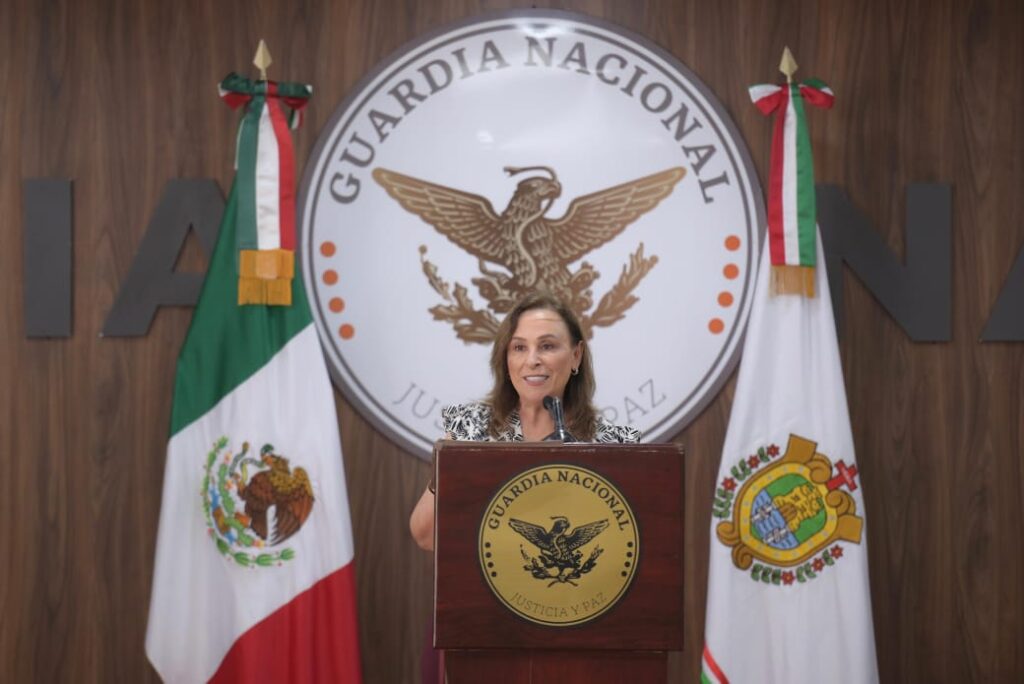 La coordinación con los elementos de seguridad federal y del @GobiernoVer es fundamental para garantizar en nuestro territorio paz y tranquilidad. En esto se trabaja cada día. Hoy nos reunimos en las instalaciones de la @GN_MEXICO_ para revisar el tema de seguridad carretera. pic.twitter.com/p0KHvHum0L— Rocío Nahle (@rocionahle) May 27, 2025