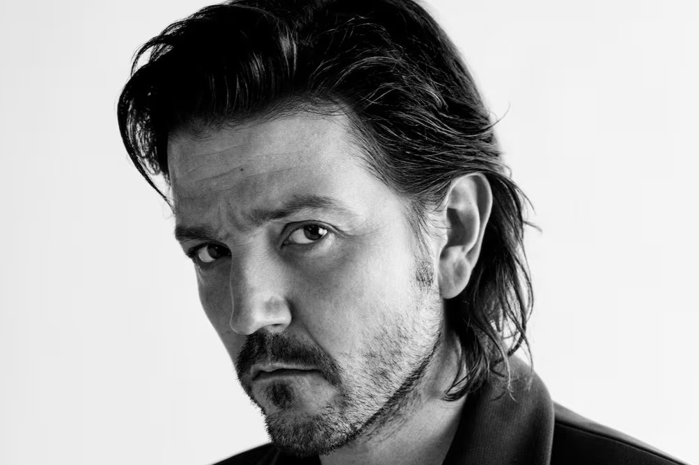 Diego Luna alerta sobre estafa con IA