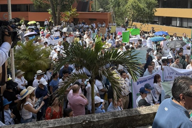 Rechazan consulta universitaria para decidir prórroga rectoral