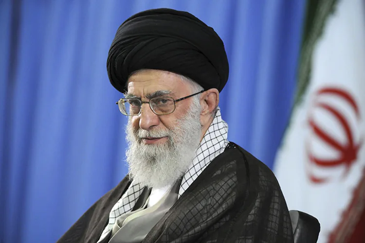 Alí Khamenei reaparece tras alto al fuego con Israel y advierte represalias contra EU