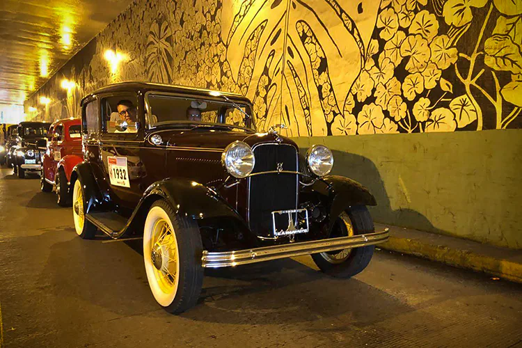En Xalapa, convocan al Desfile de Autos Antiguos por el Día del Padre