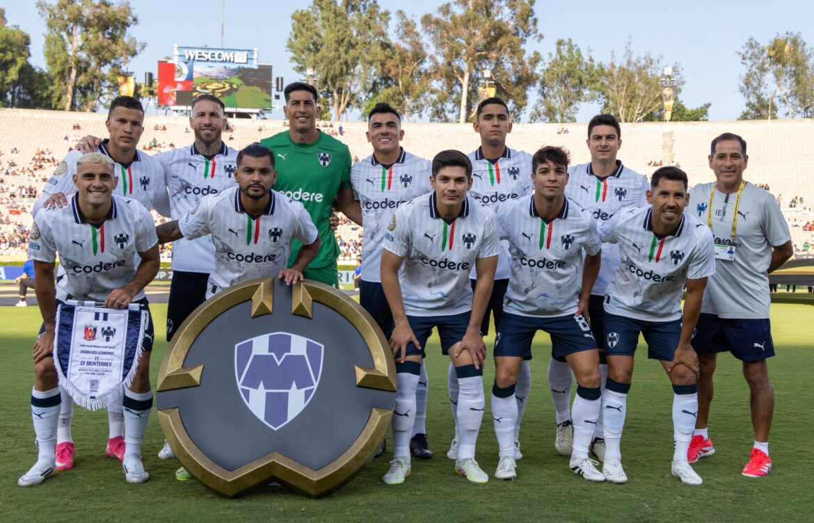 Monterrey aplasta a Urawa y avanza a octavos
