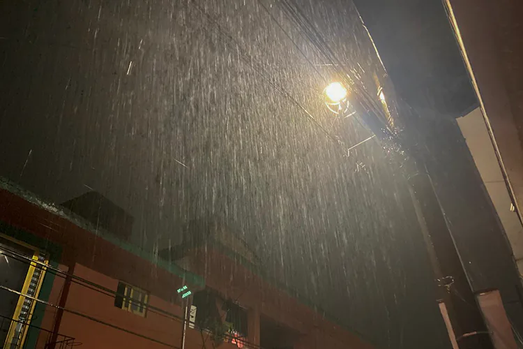 Clima: Monzón mexicano trae lluvias de torrenciales a fuertes a todo el país