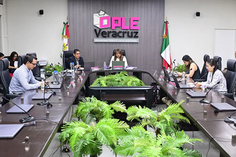 OPLE Veracruz hará conteo manual voto por voto de elección judicial tras anomalías