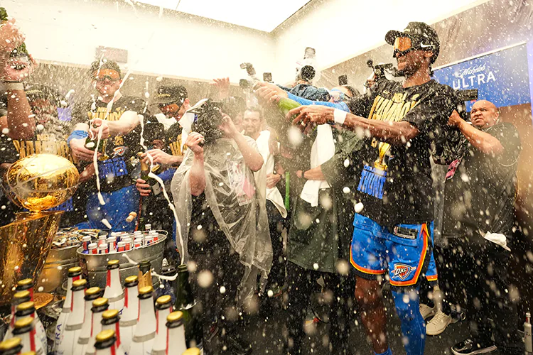 Thunder se coronan campeones en la NBA ante Pacers: ¿Sabes por qué es histórico?