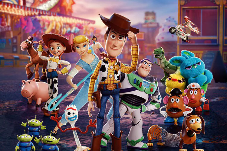 Pixar revela avances exclusivos de “Toy Story 5” y presenta la película original “Gatto”