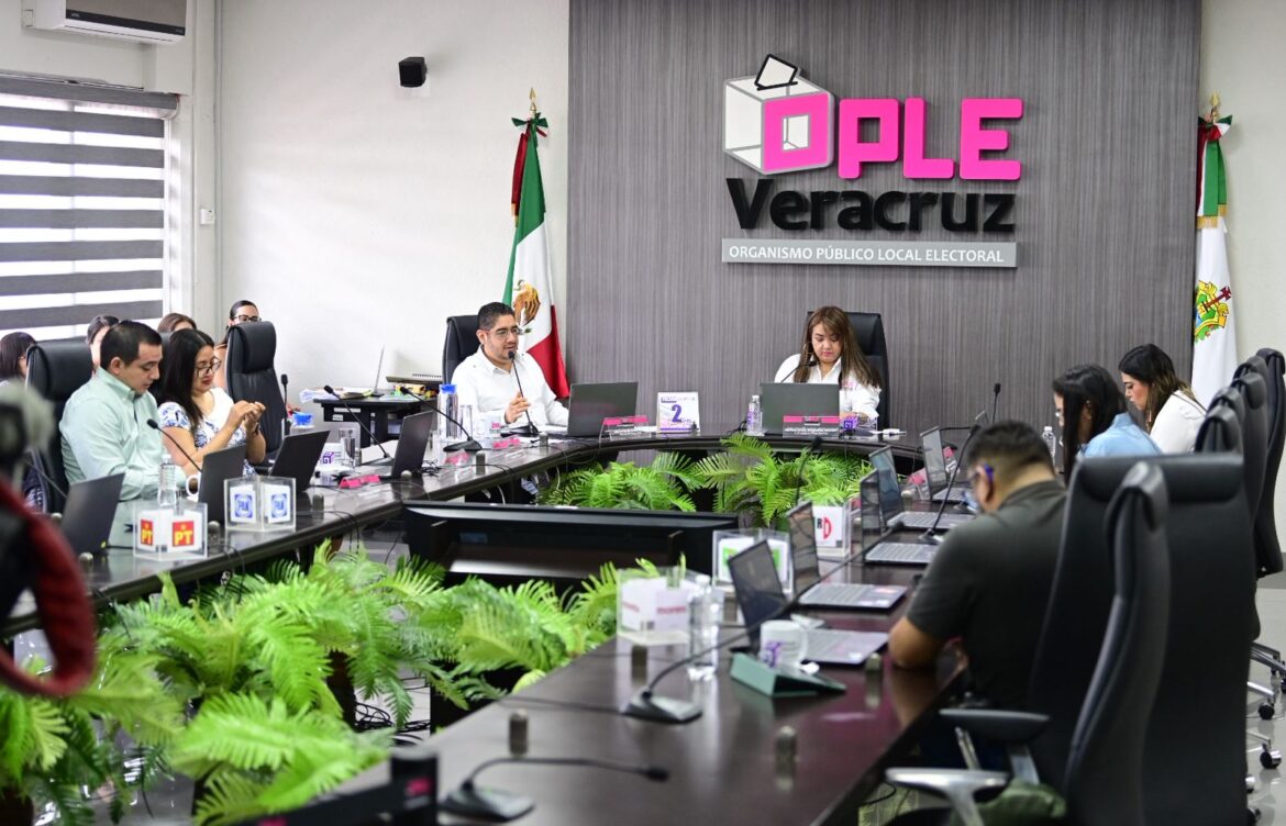 Consejo General del OPLE Veracruz aprueba designaciones en consejos municipales