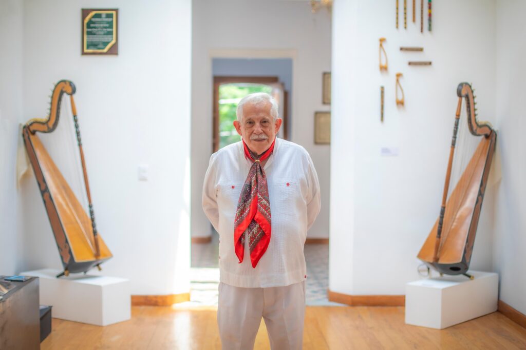 Xalapa rinde homenaje al maestro del son jarocho